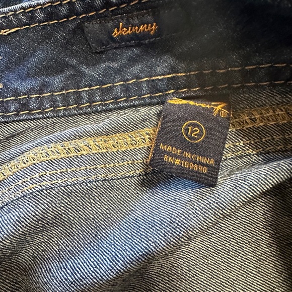 7 for All Mankind Skinny Jeans - Picture 6 of 10